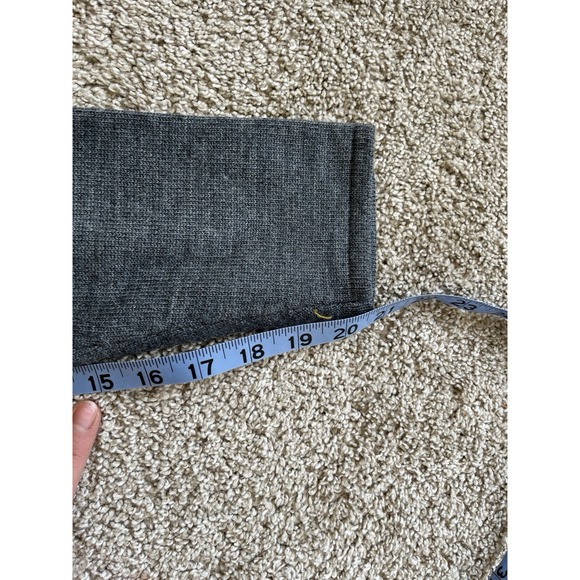 Men's Obermeyer Quarter Zip Grey Pullover Sweater Merino Blend Size Medium - Picture 10 of 10